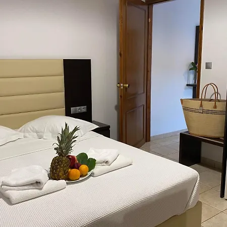 Oceana Paralia Pantaleimonos