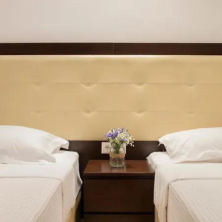 Oceana Paralia Pantaleimonos