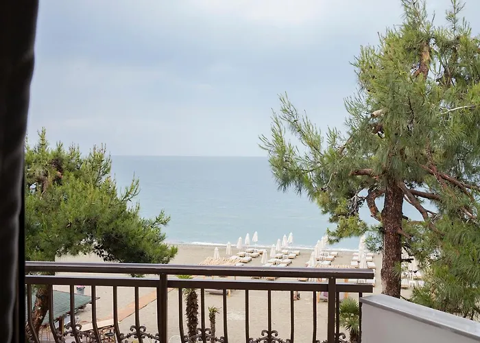 Hotell Oceana Paralia Pantaleimonos